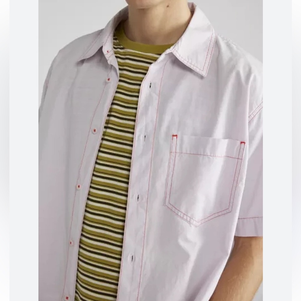 NEW Urban Outfitters Men Lavender Ripstop Short Sleeve Button Down Boxy Fit